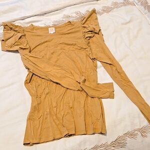 Eliyas brand,brand new beige, ruffled, t-shirt, size medium.